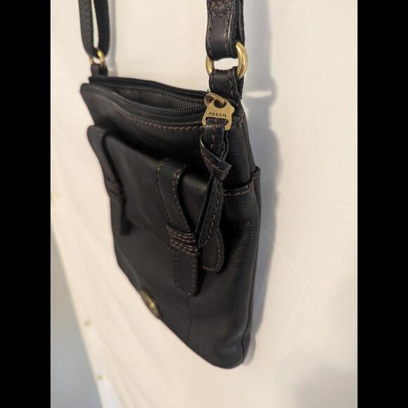 Vintage FOSSIL Black Leather CARSON Top Zip Crossbody Purse Bag - Picture 4 of 8